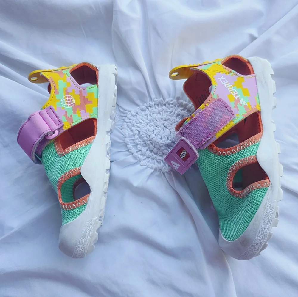 ADIDAS TERREX X LEGO® CAPTAIN TOEY SANDALS-10K
